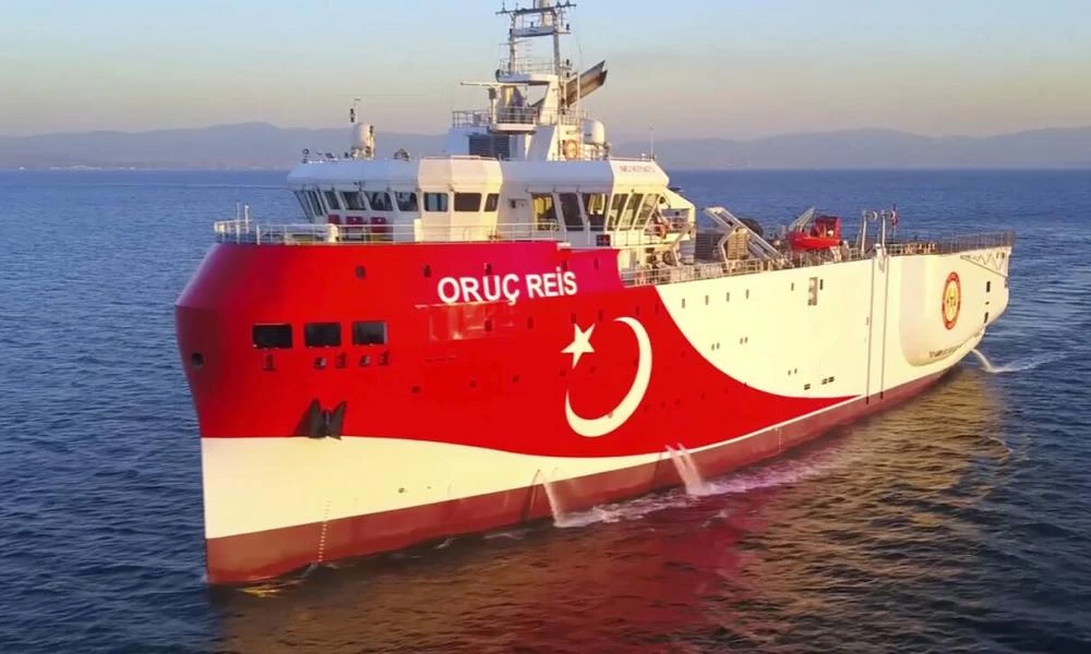Ο Ερντογάν «μάζεψε» το Ορούτς Ρέις υπό τον φόβο των κυρώσεων